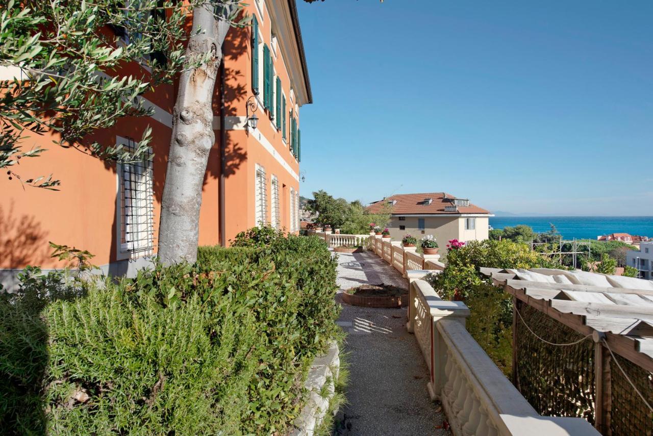 Trilocale In Villa Vista Mare Apt 3 Вараце Екстериор снимка